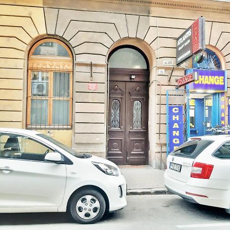 Bright Side Apartment Budapest Extérieur photo